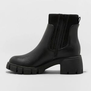 Brand new lug sole bootie
